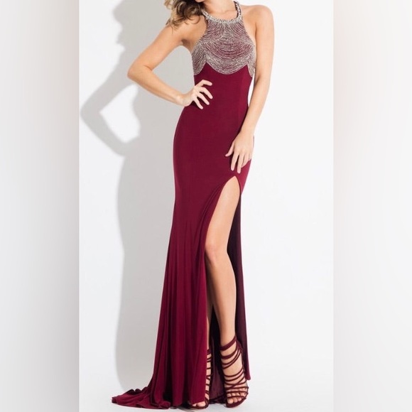 Formal Gown - Picture 1 of 3